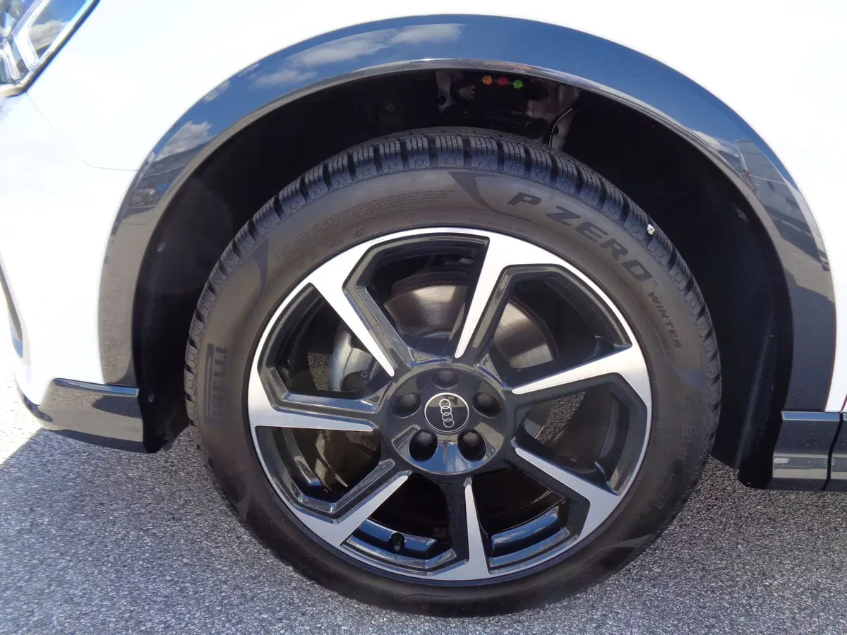 Audi Q3 Sportback usata a Treviso (9)
