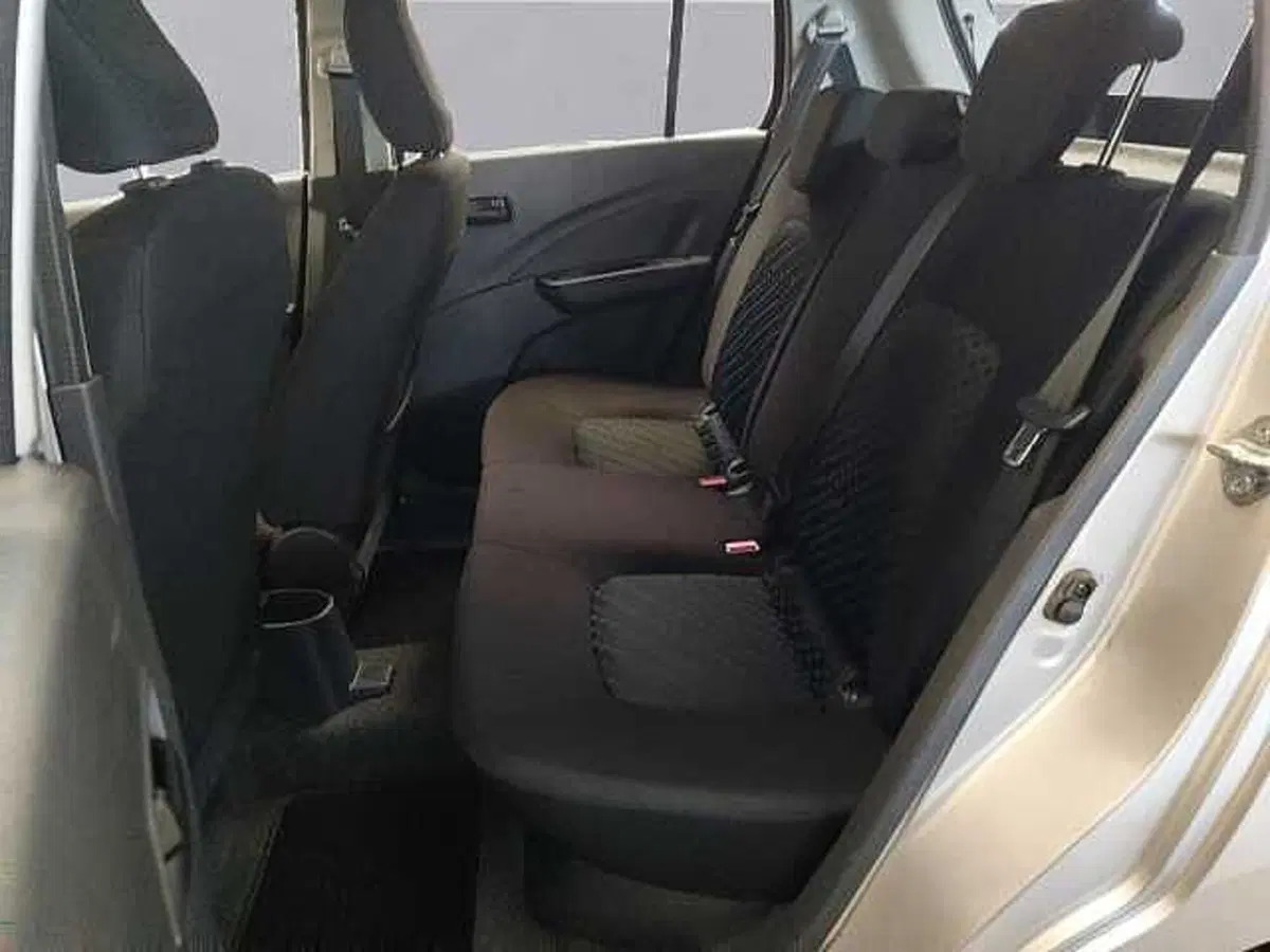 Suzuki Celerio usata a Milano (13)