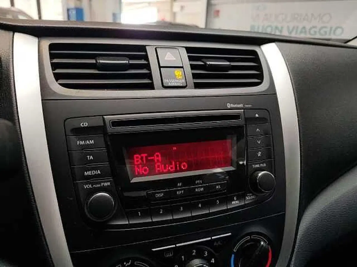 Suzuki Celerio usata a Milano (18)