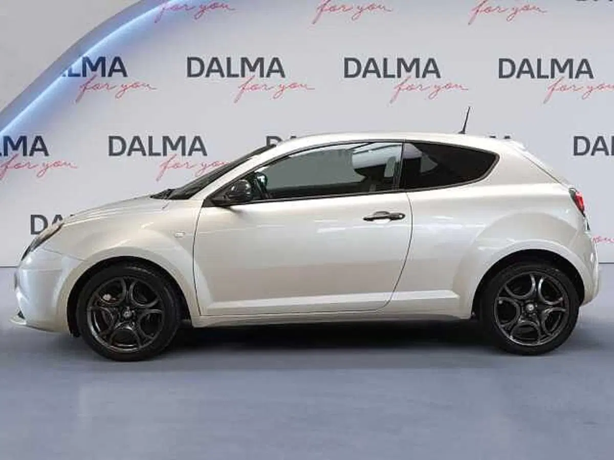 Alfa Romeo MiTo usata a Milano (2)
