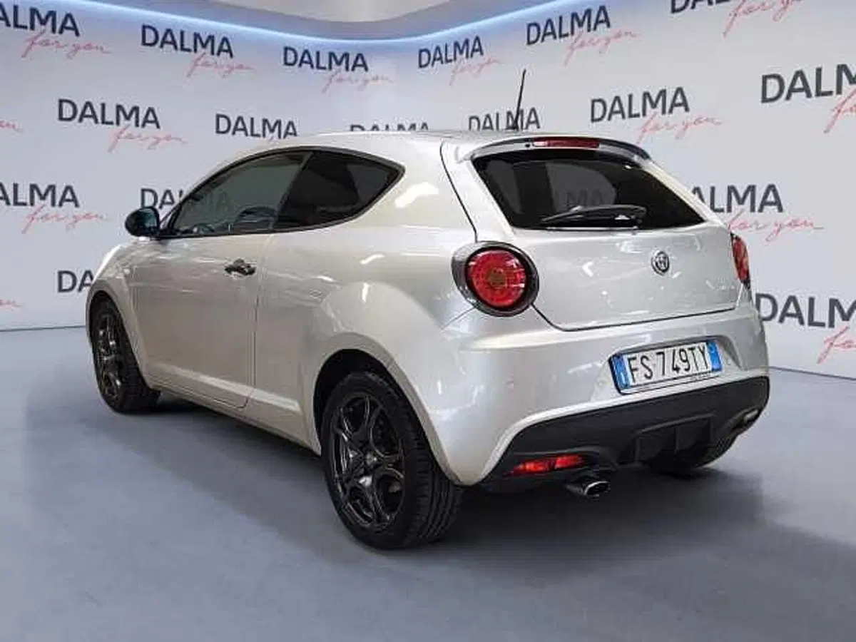 Alfa Romeo MiTo usata a Milano (3)