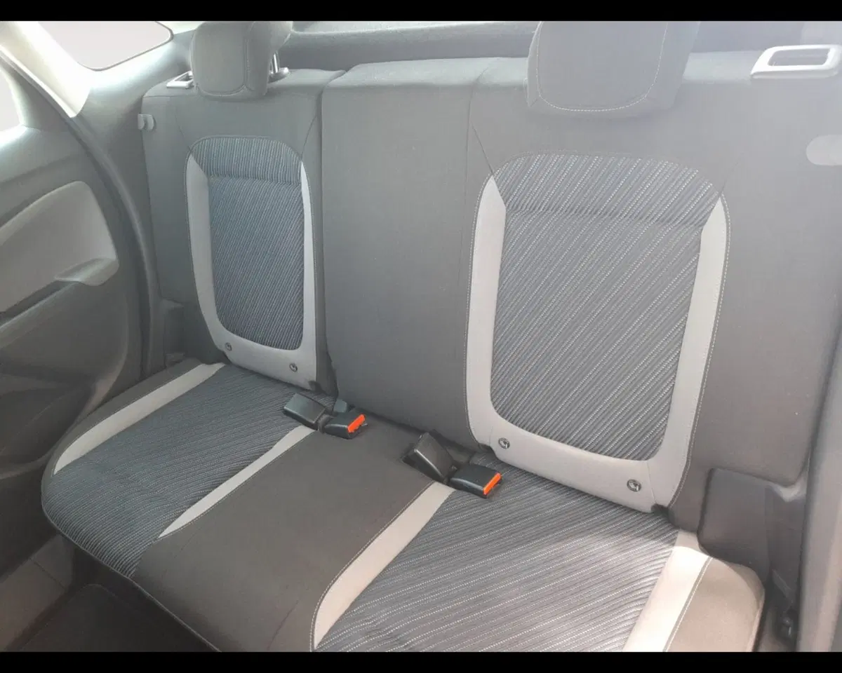 Opel Crossland X usata a Ravenna (13)