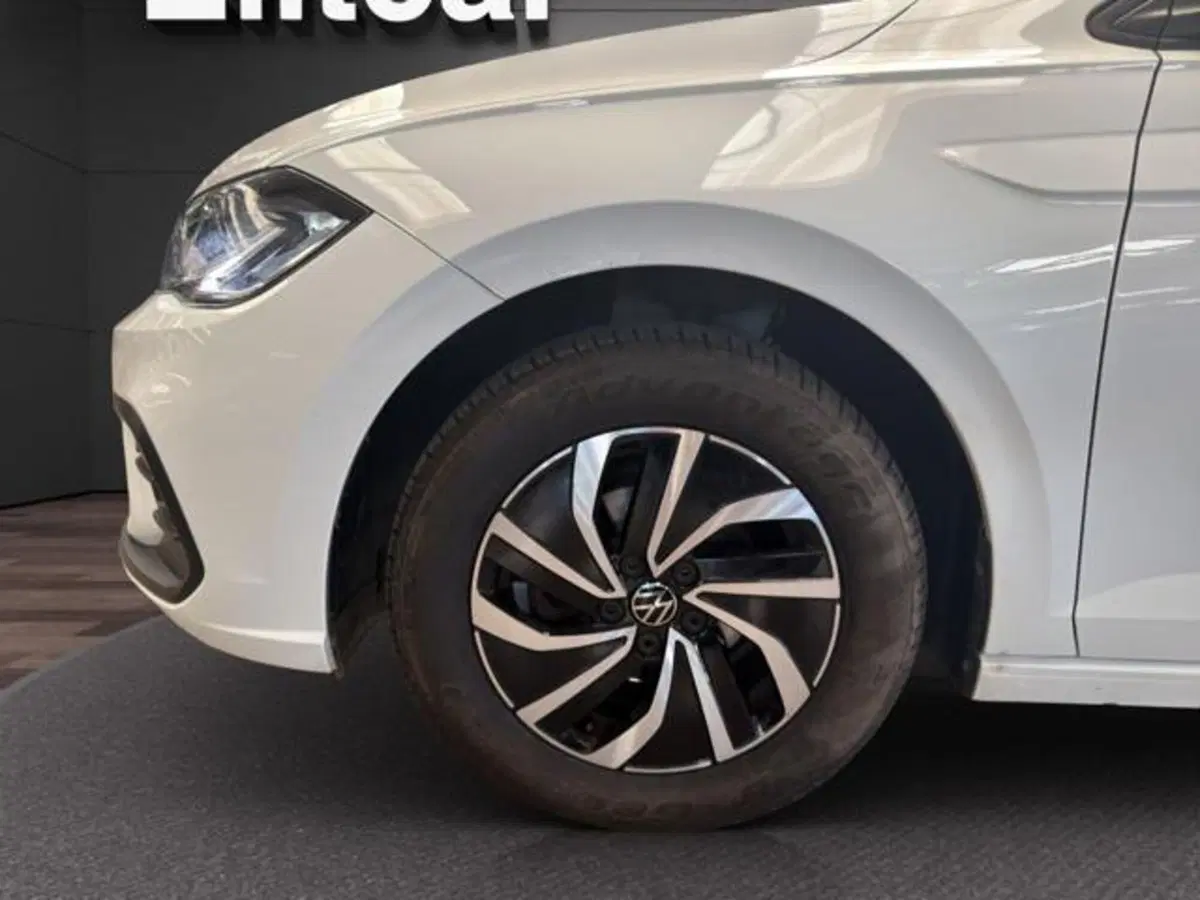Volkswagen Polo usata a Milano (15)