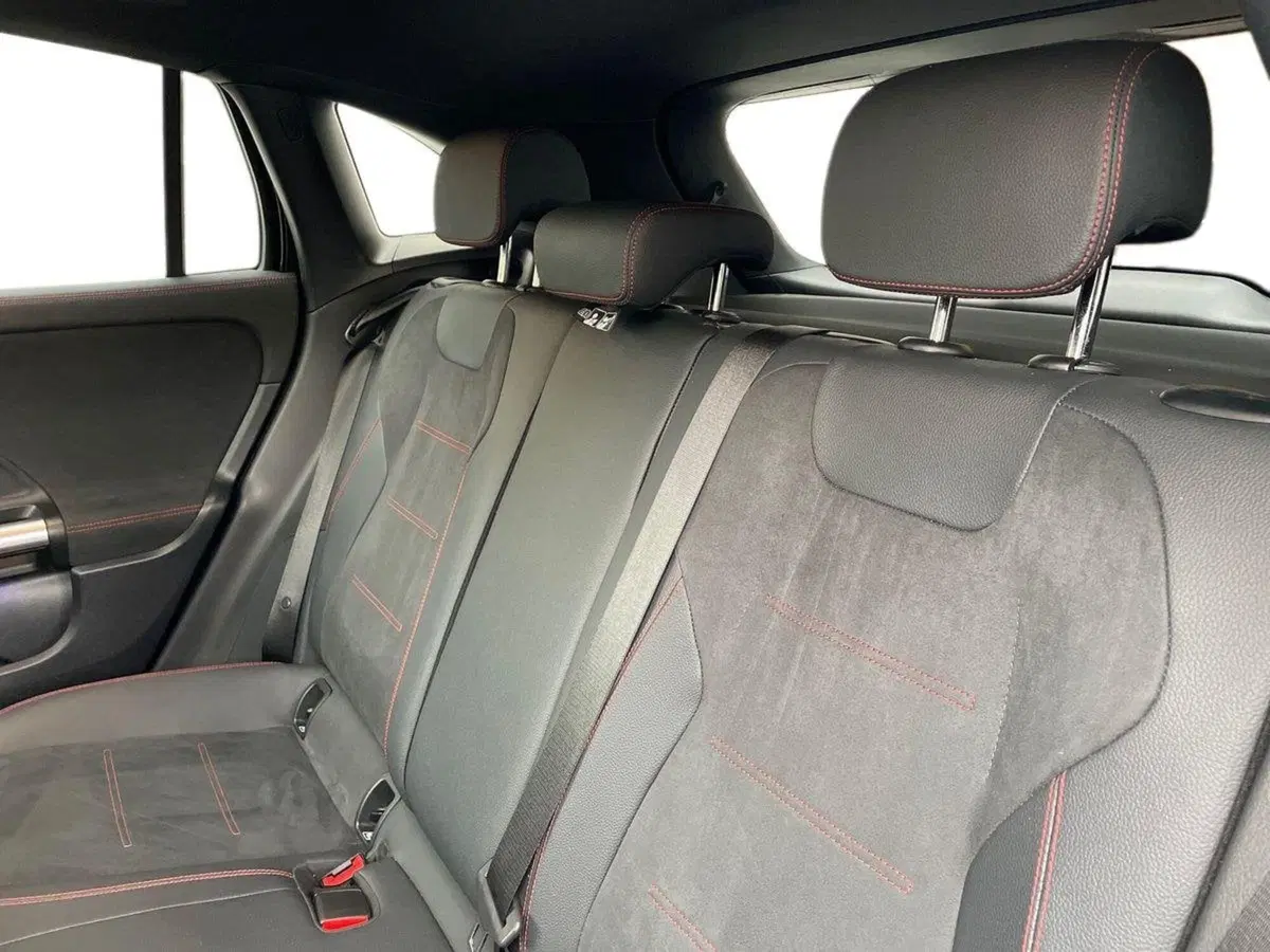 Mercedes-Benz GLA SUV usata a Firenze (16)