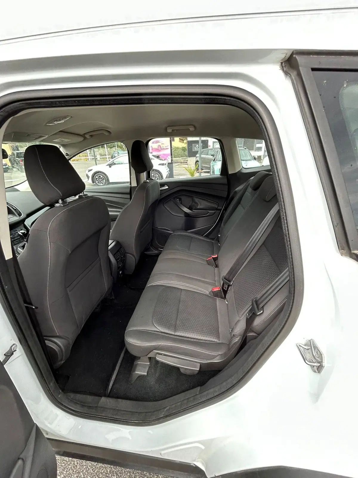 Ford Kuga usata a Roma (7)
