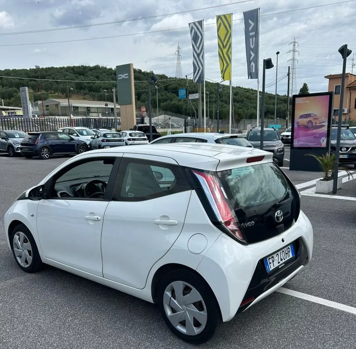 Toyota Aygo usata a Roma (2)