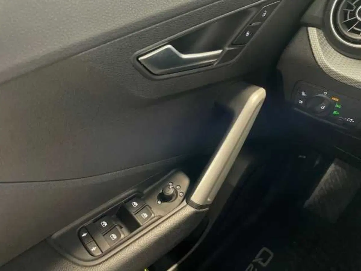 Audi Q2 usata a Pistoia (18)