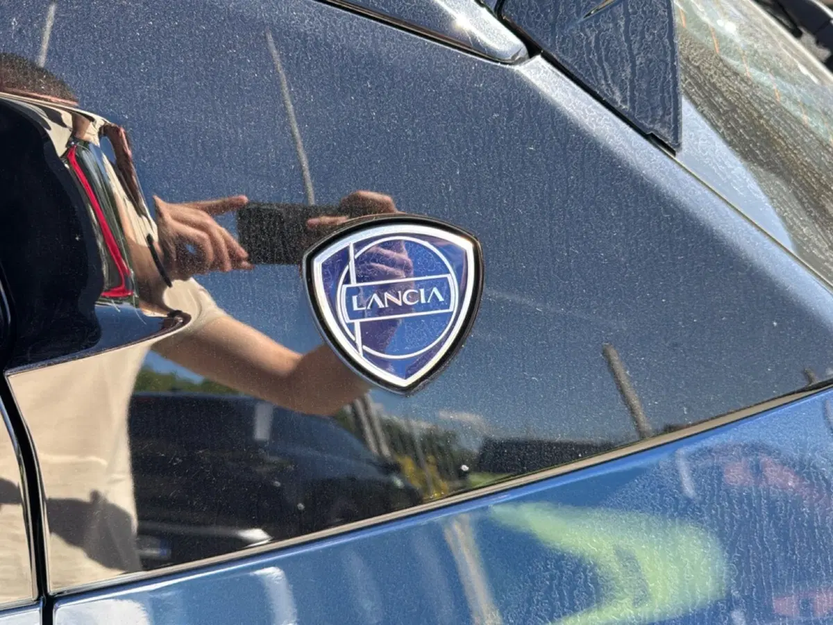 Lancia Ypsilon nuova a Frosinone (13)