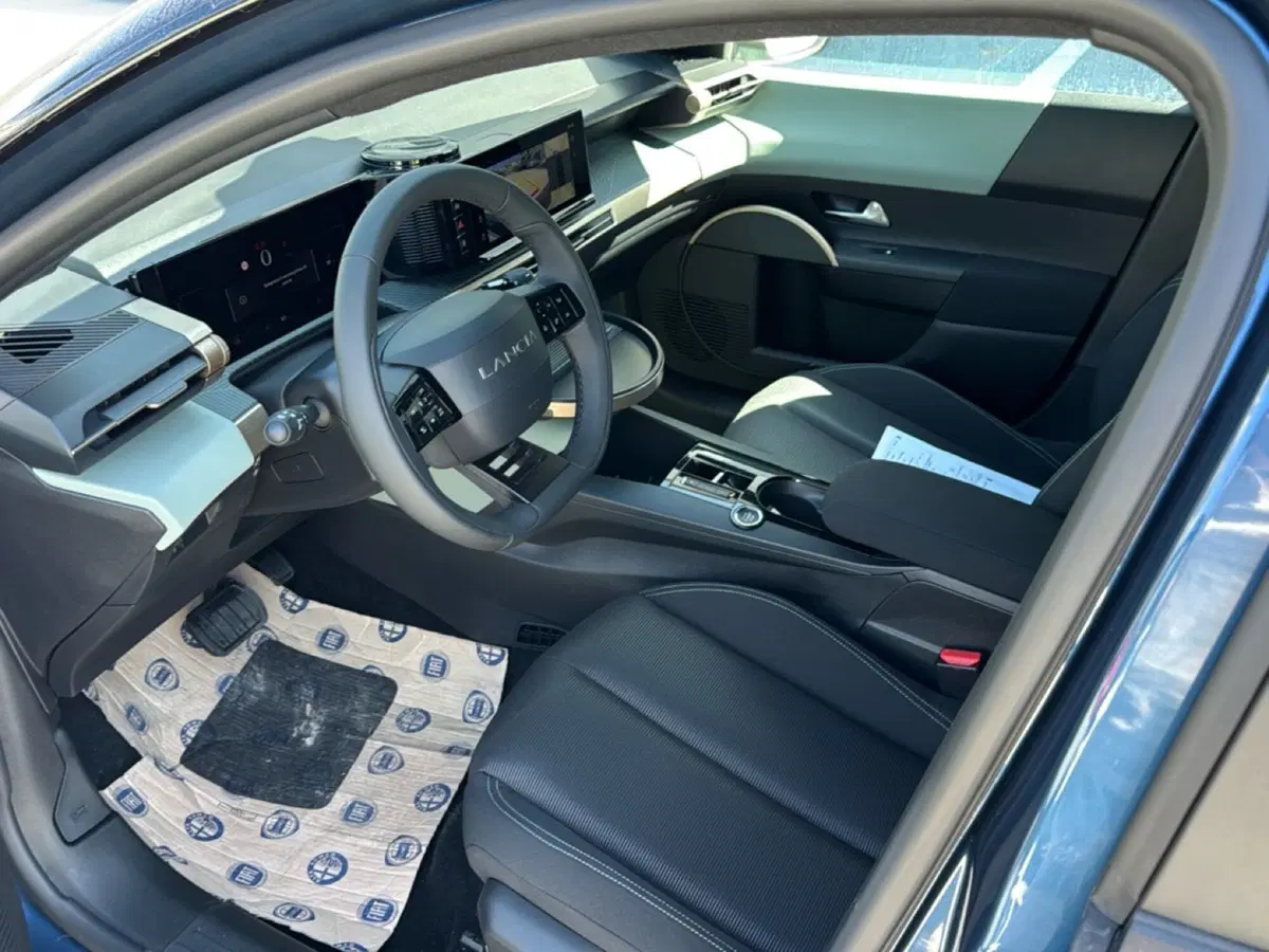 Lancia Ypsilon nuova a Frosinone (17)