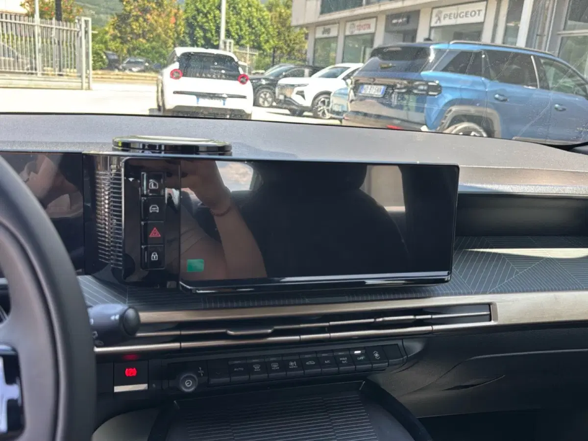 Lancia Ypsilon nuova a Frosinone (18)