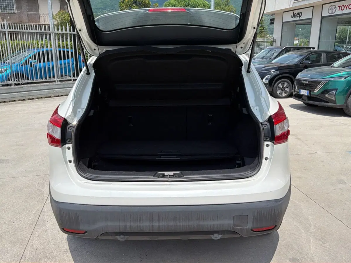 Nissan Qashqai usata a Frosinone (14)