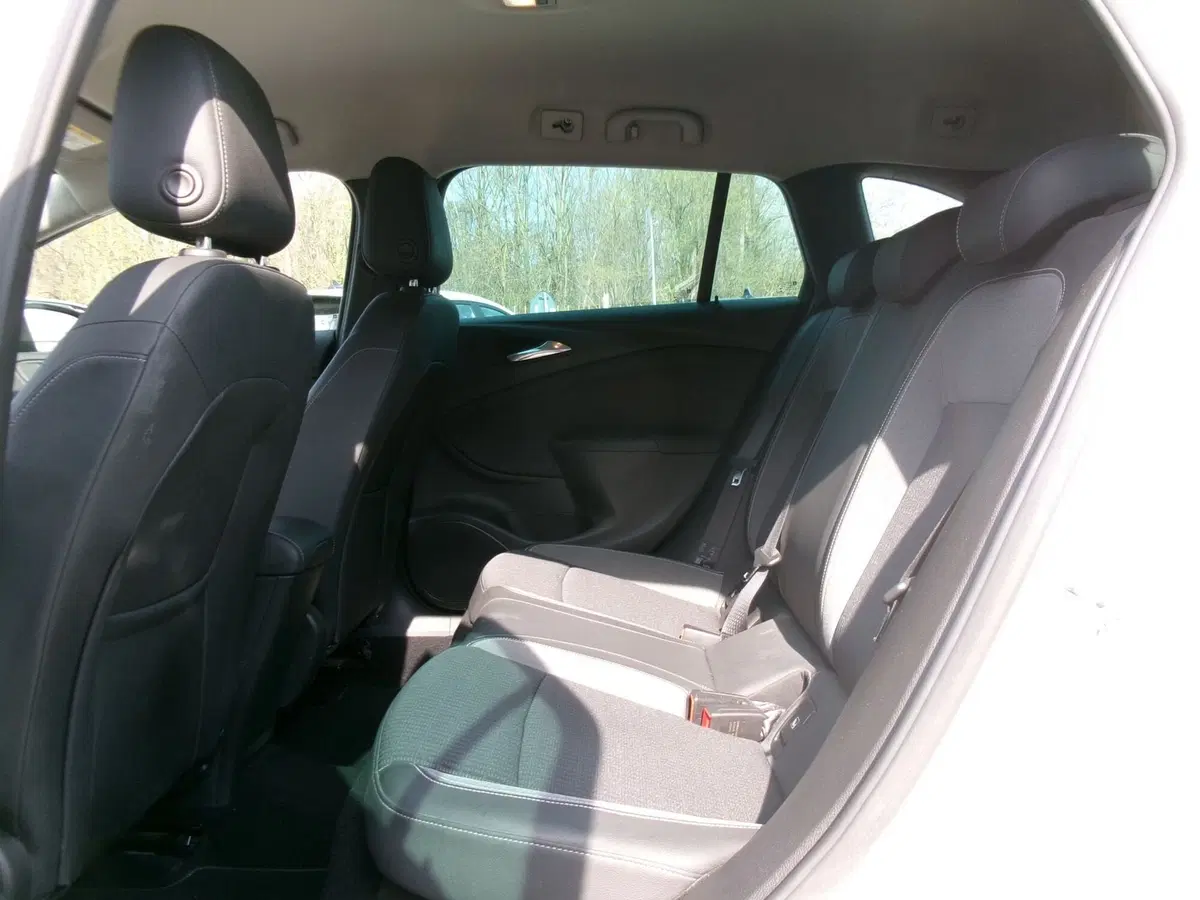 Opel Astra usata a Venezia (11)