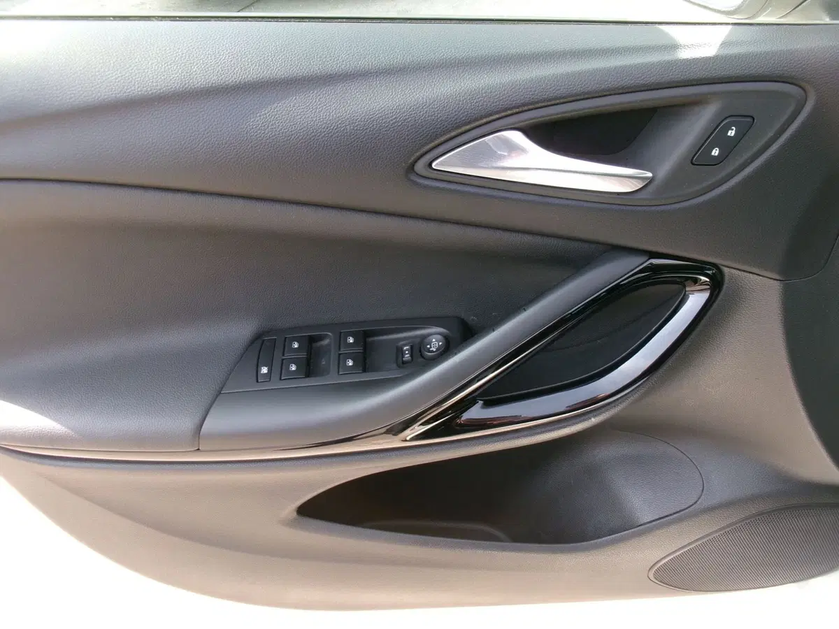 Opel Astra usata a Venezia (18)