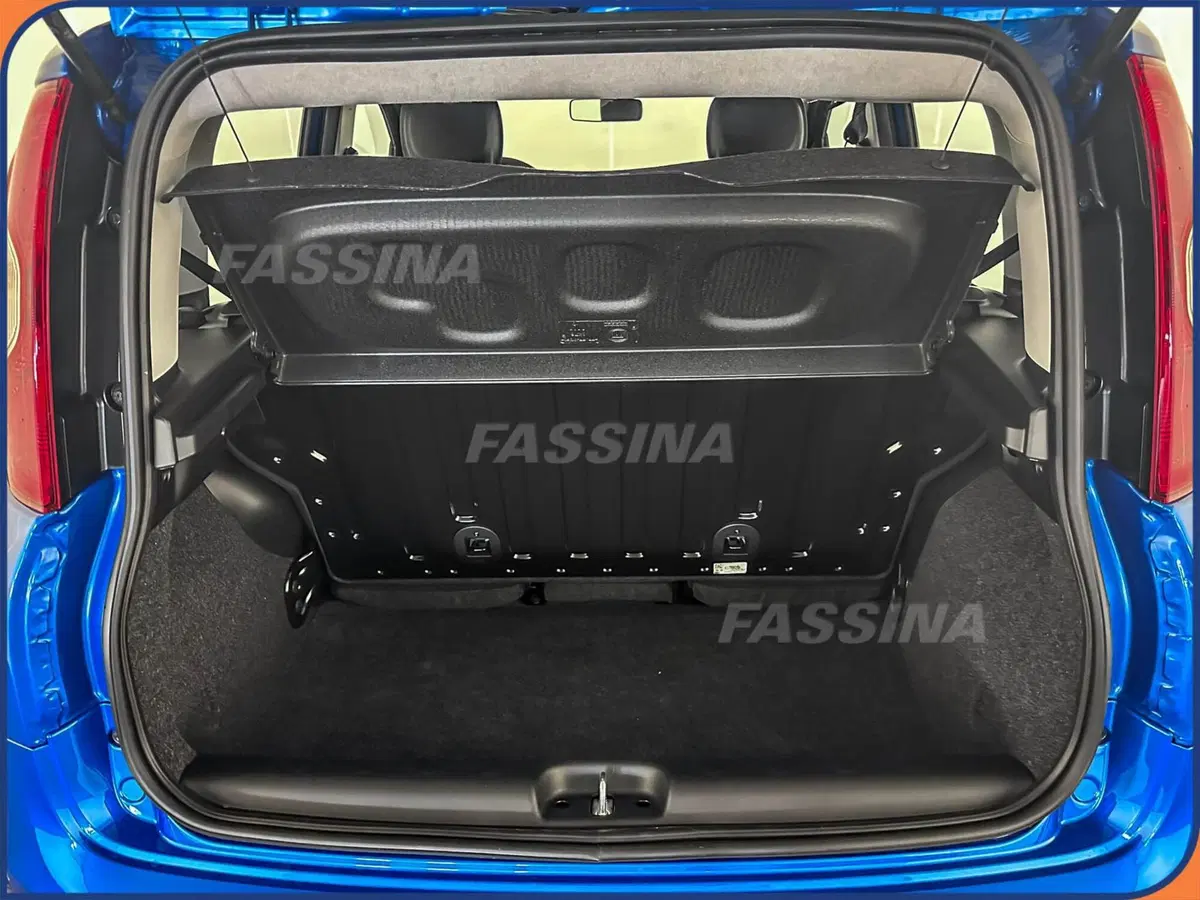 Fiat Pandina nuova a Milano (11)