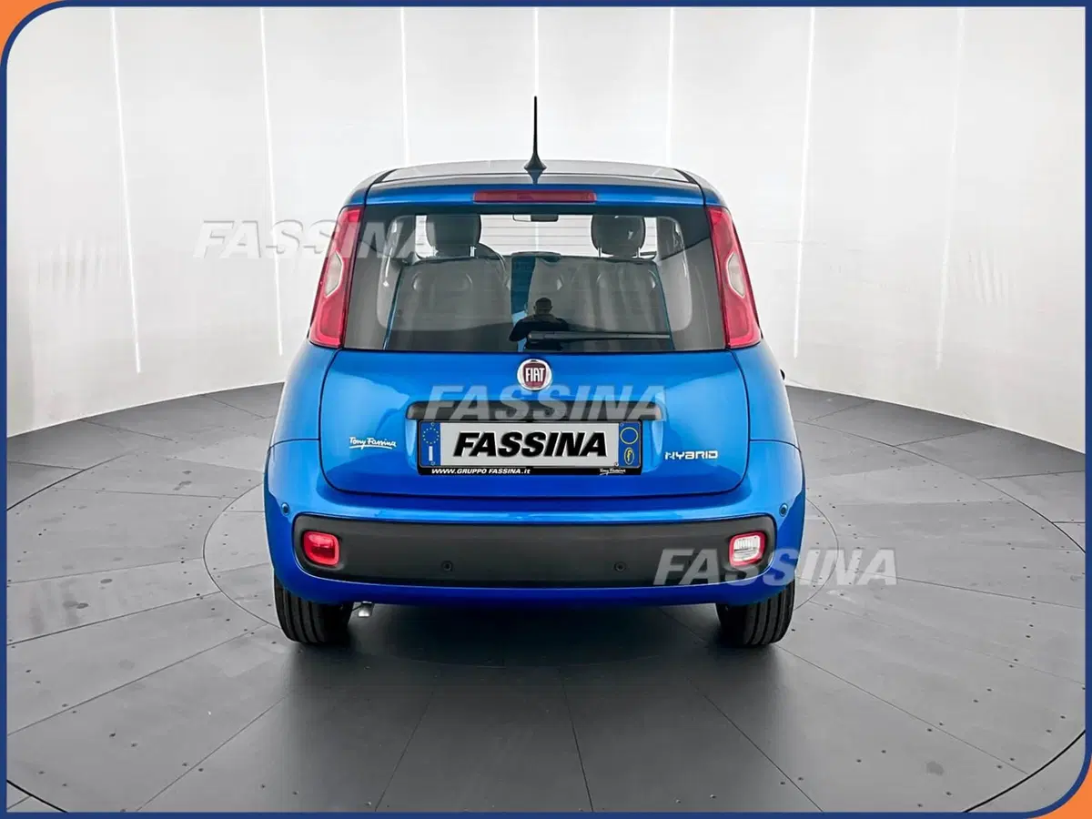 Fiat Pandina nuova a Milano (5)