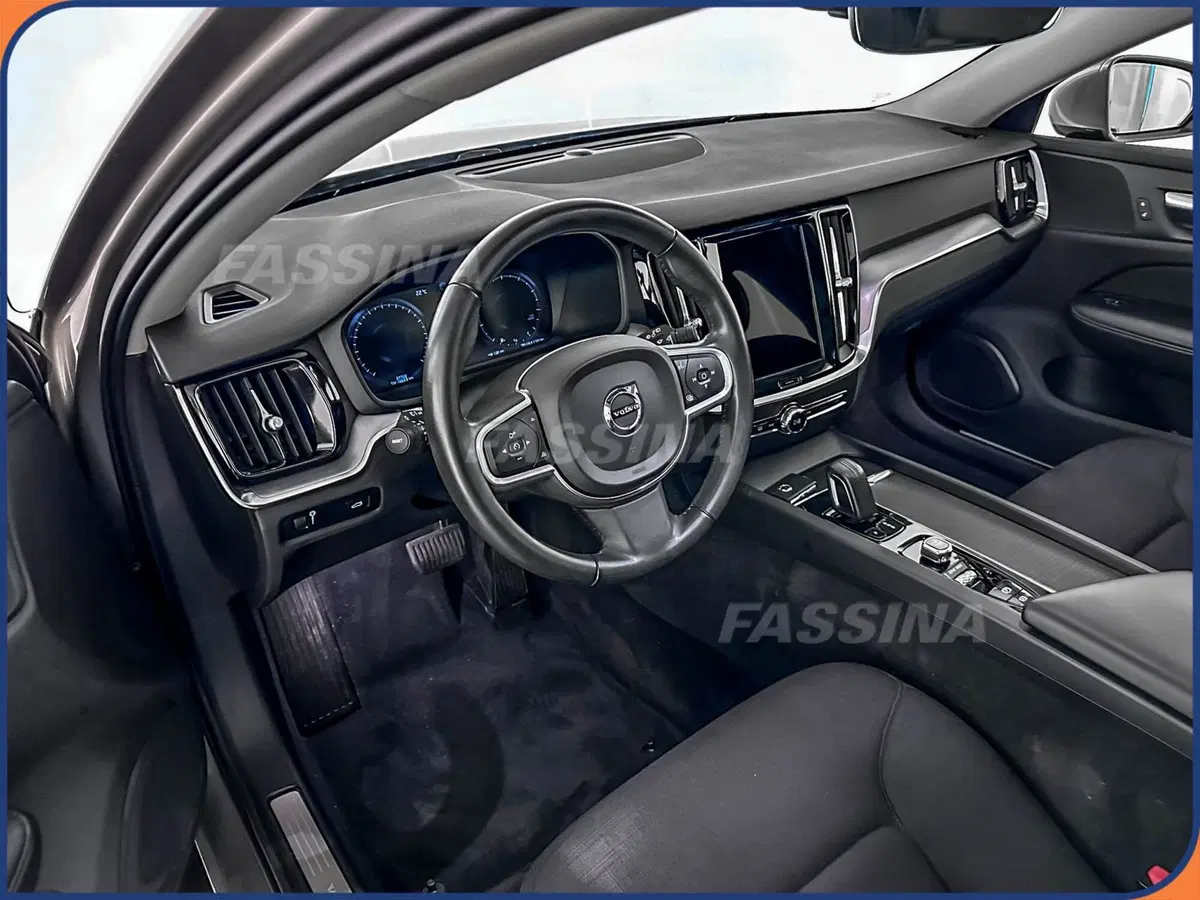 VOLVO Veicoli Commerciali V60 usata a Milano (9)