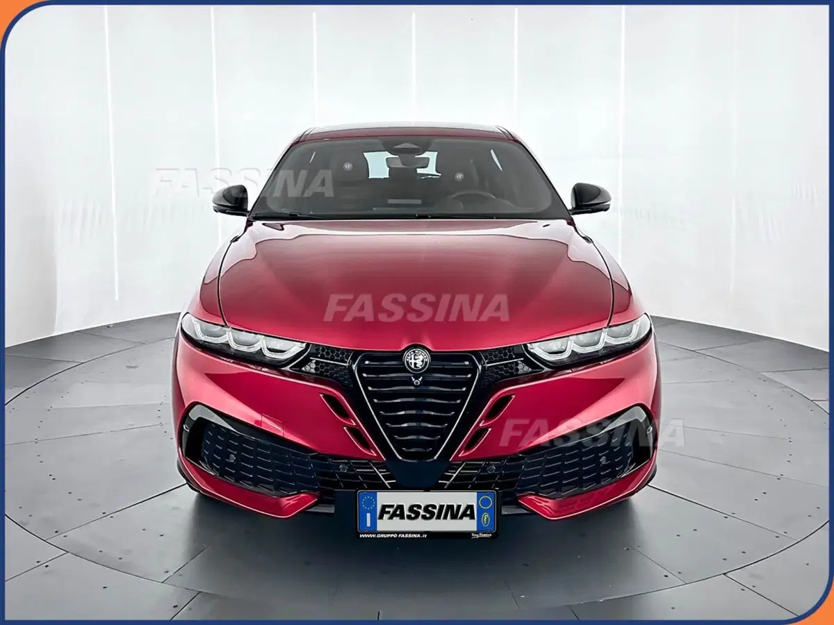 Alfa Romeo Tonale nuova a Milano (2)