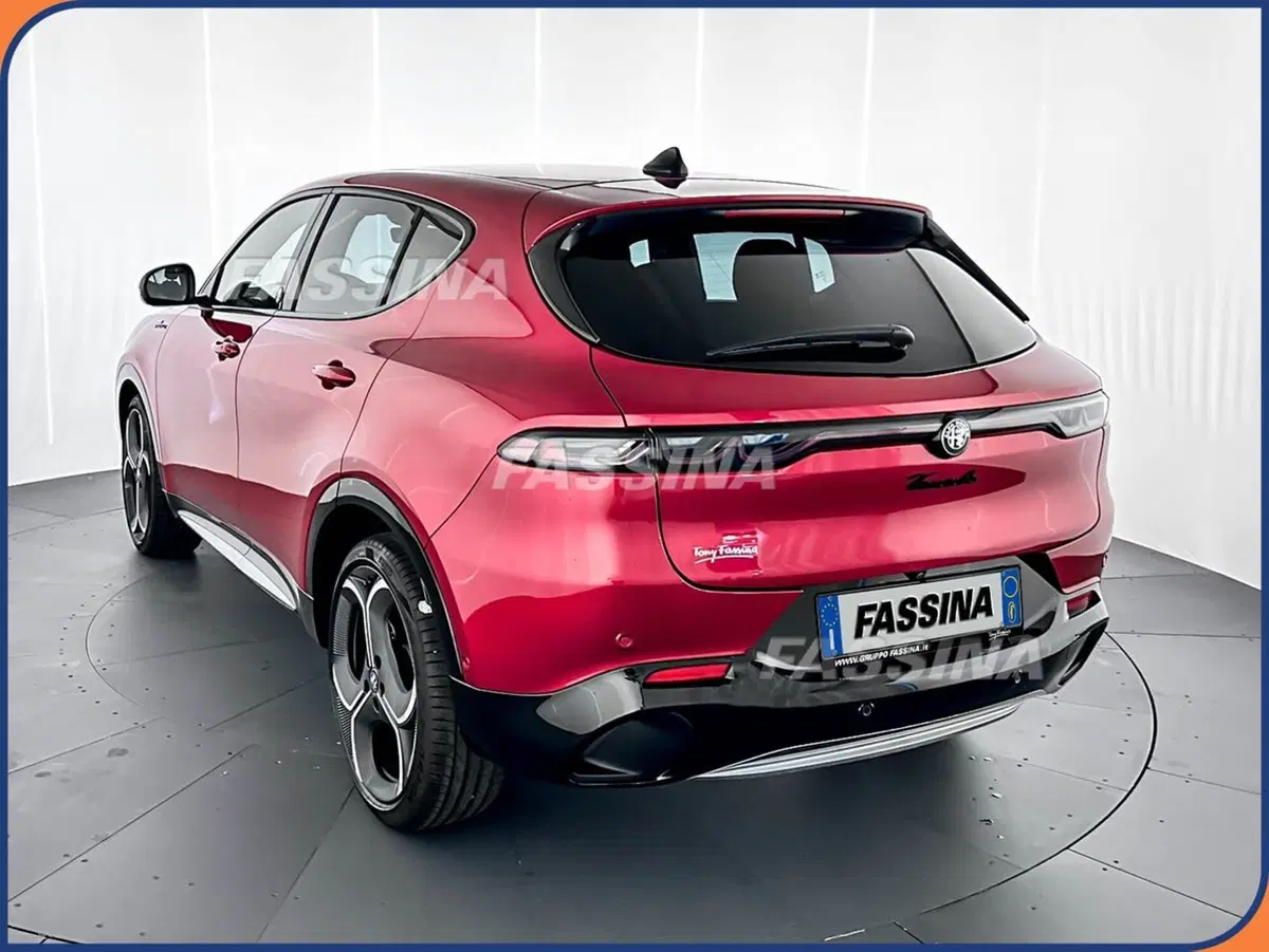 Alfa Romeo Tonale nuova a Milano (4)
