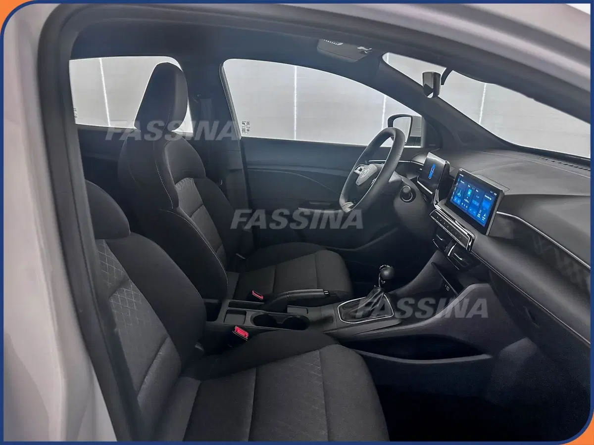 Mg MG3 nuova a Milano (13)