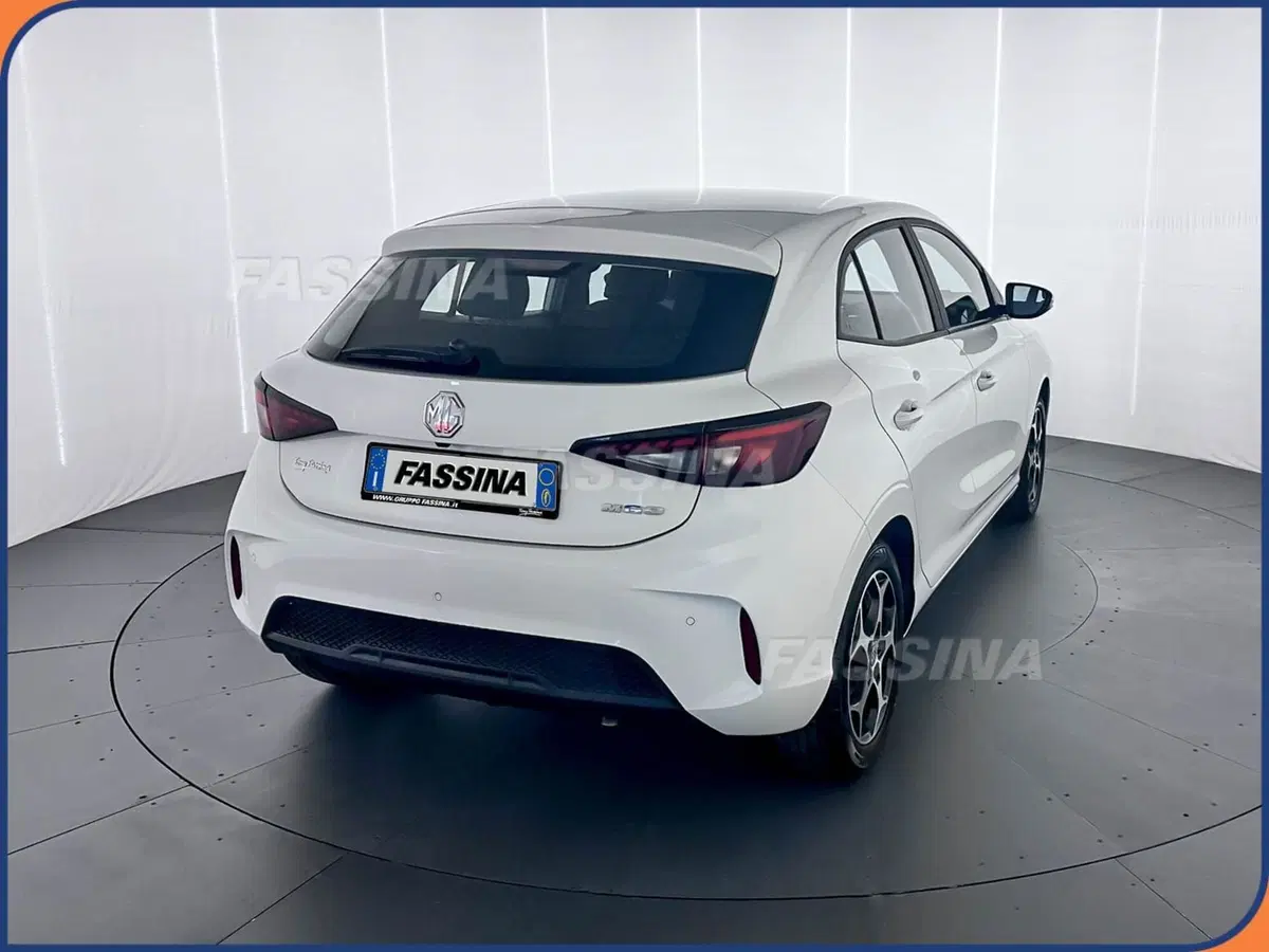 Mg MG3 nuova a Milano (6)