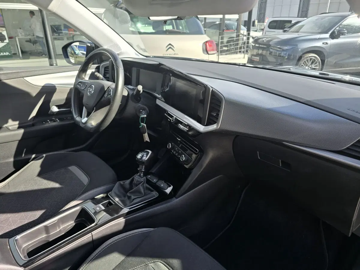 Opel Mokka usata a Massa-Carrara (16)