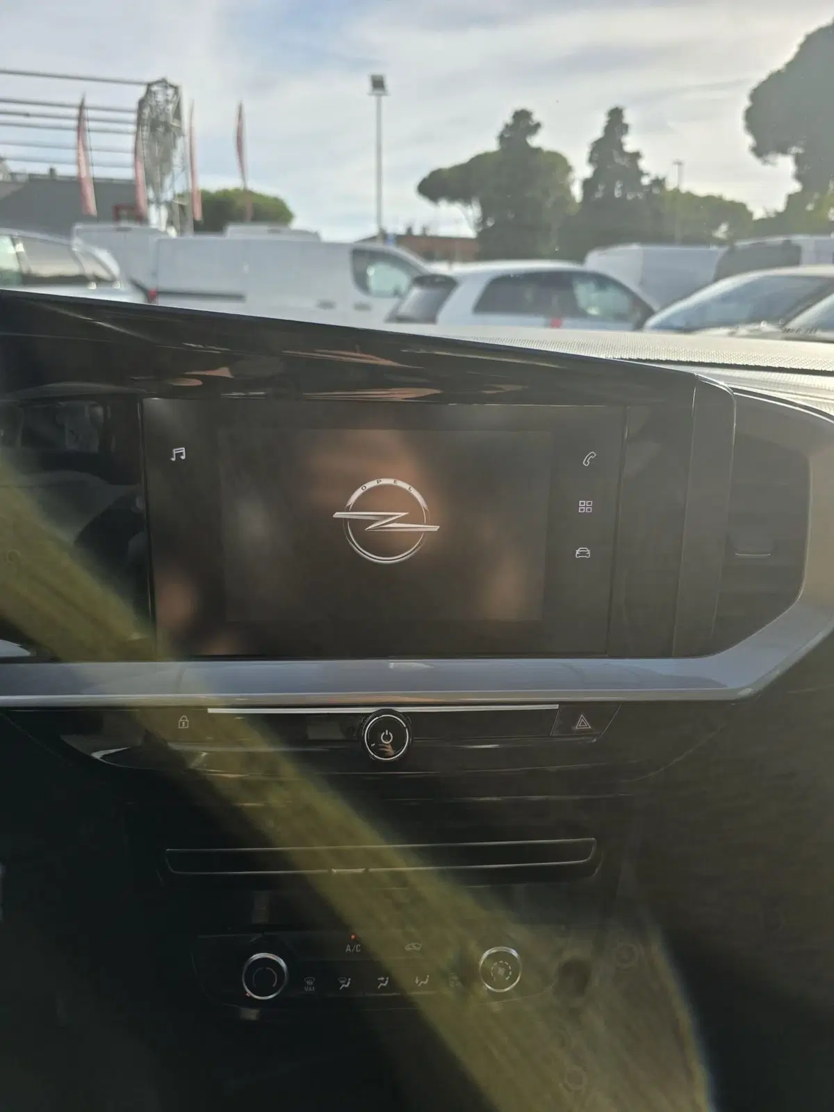 Opel Mokka usata a Massa-Carrara (19)