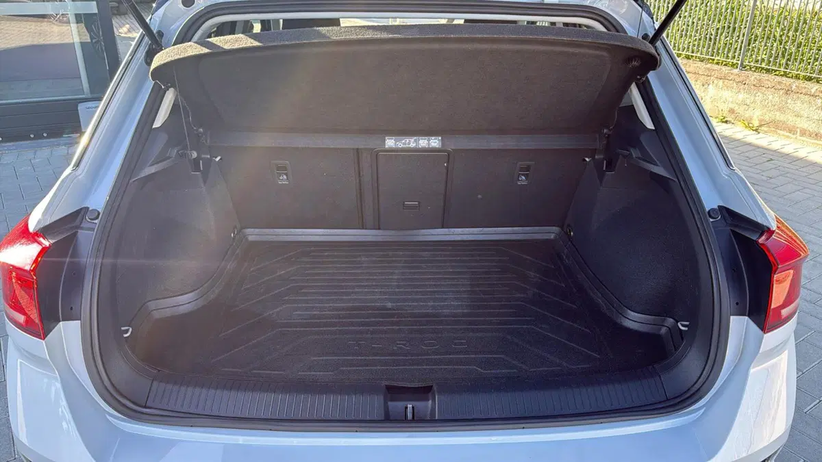 Volkswagen T-Roc usata a Massa-Carrara (14)