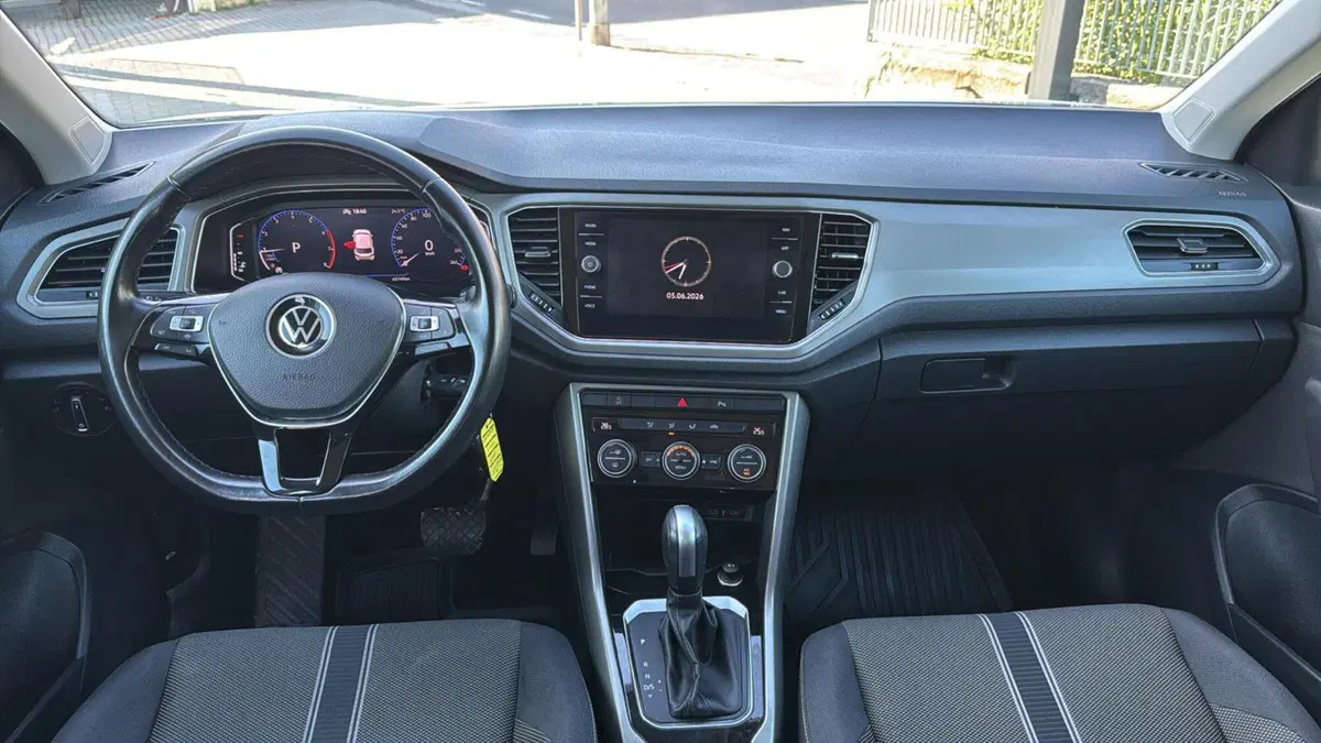 Volkswagen T-Roc usata a Massa-Carrara (6)