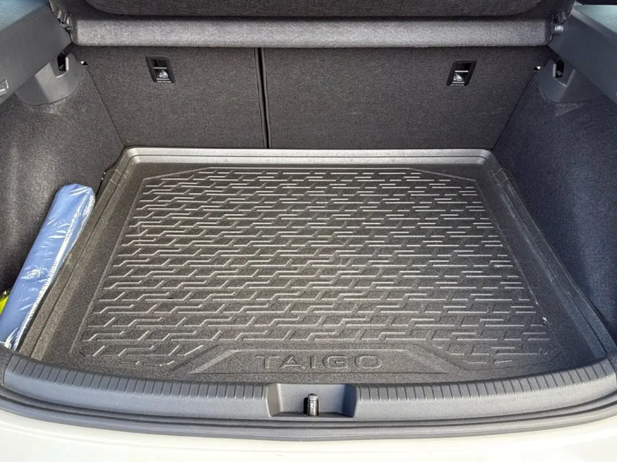 Volkswagen Taigo usata a Terni (9)