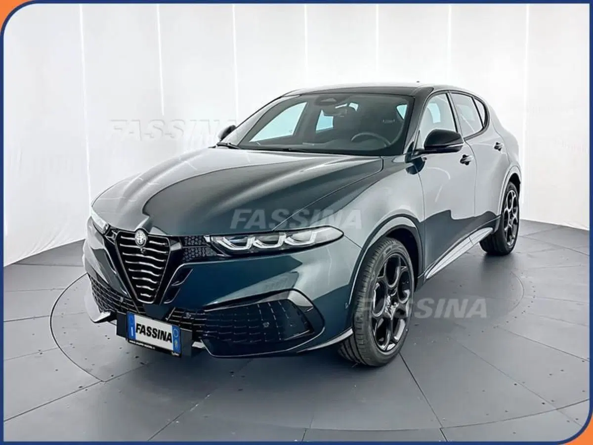 Alfa Romeo Tonale nuova a Milano (3)