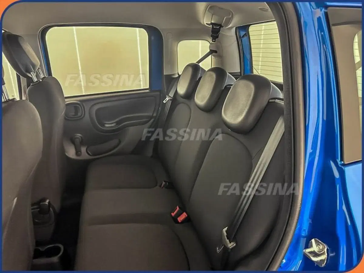 Fiat Pandina nuova a Milano (10)