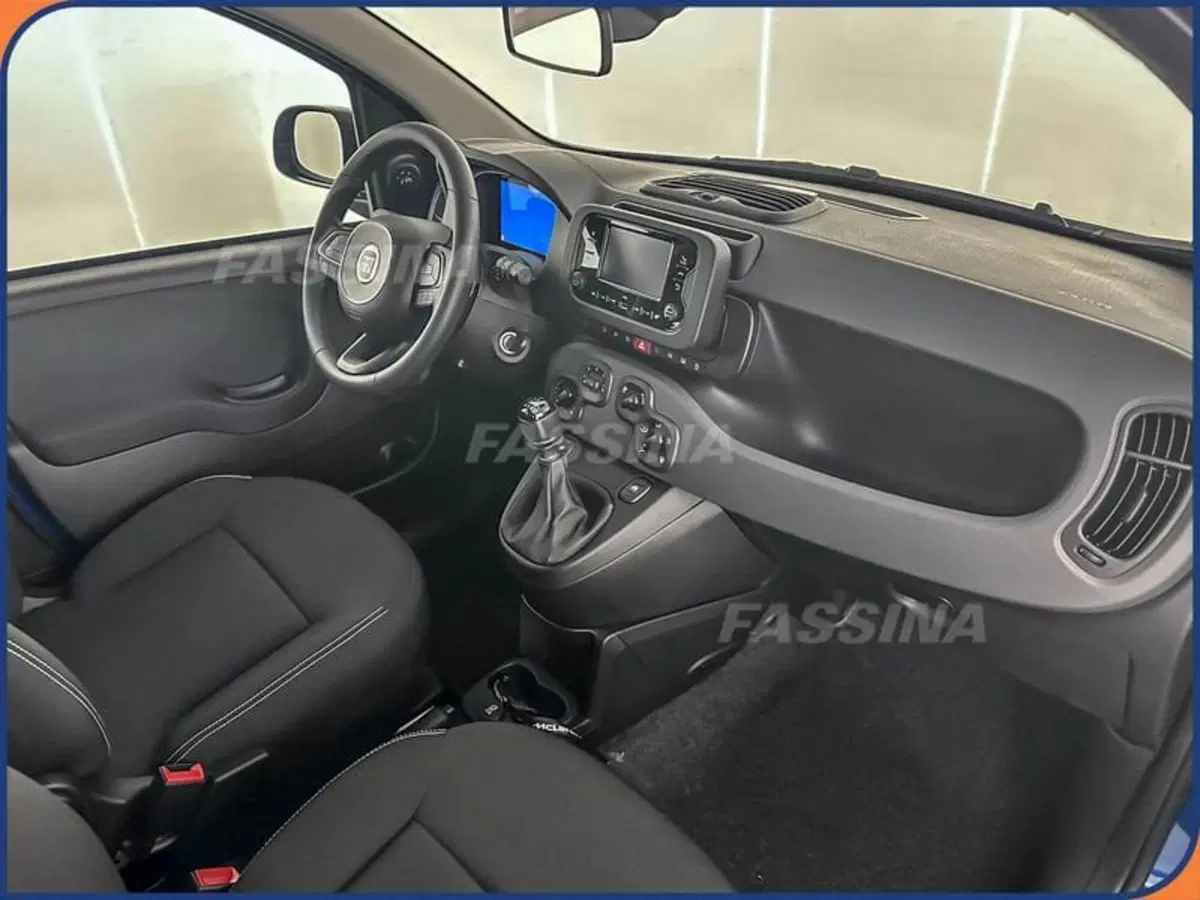 Fiat Pandina nuova a Milano (12)