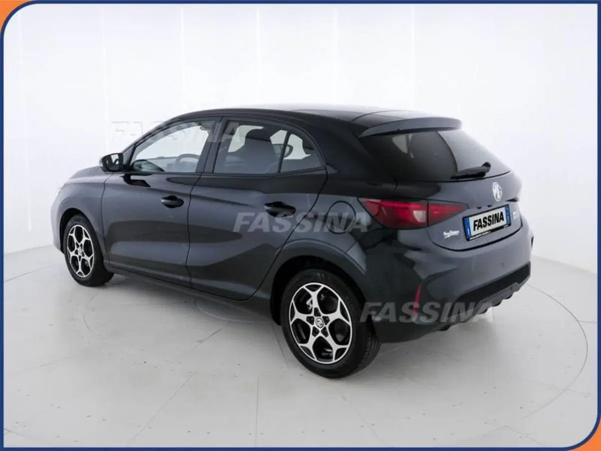 Mg MG3 nuova a Milano (4)