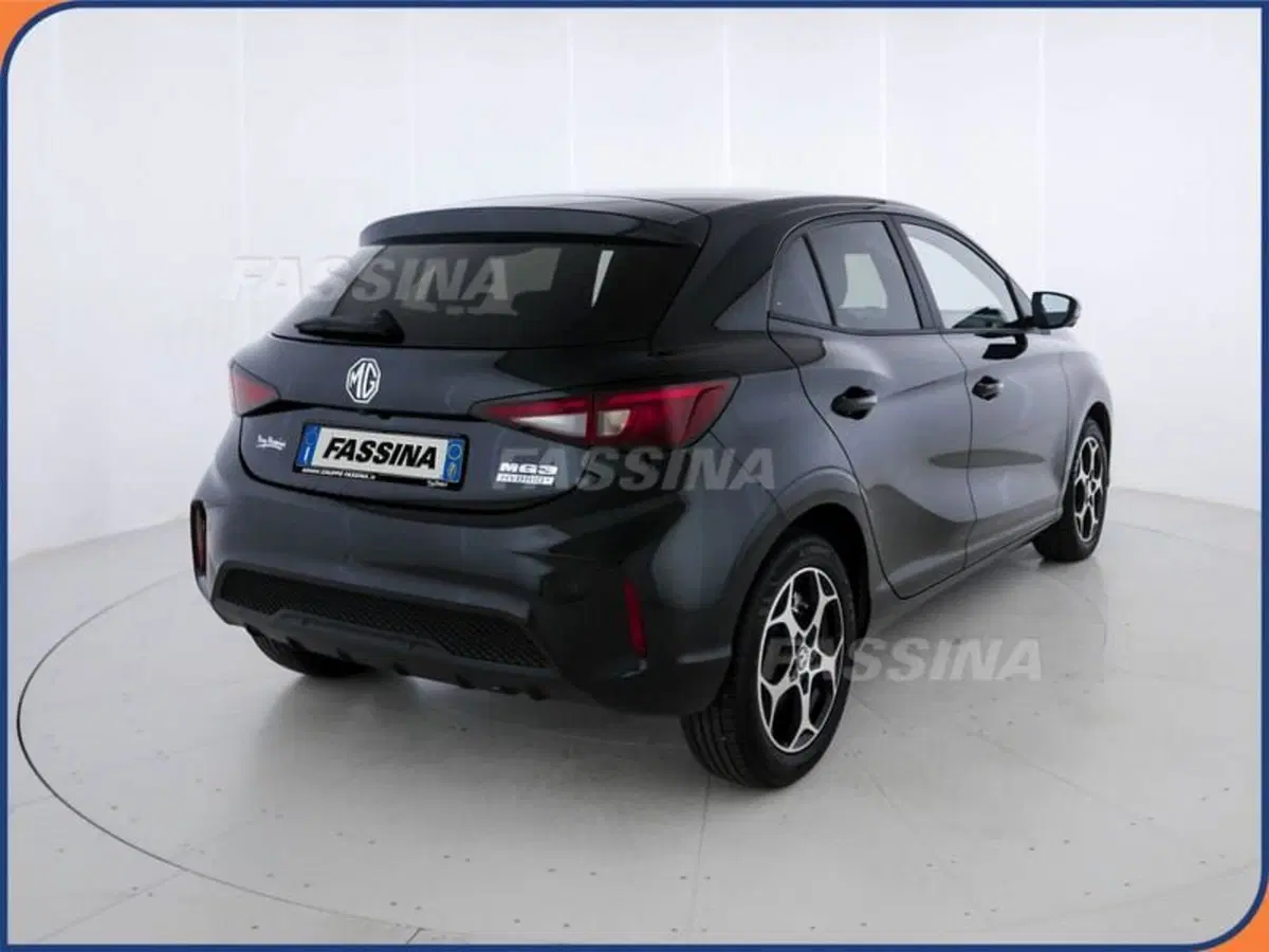 Mg MG3 nuova a Milano (6)