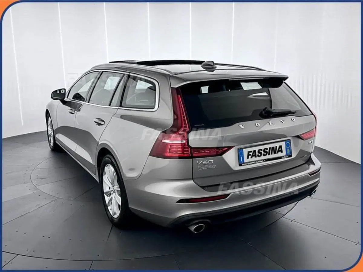 VOLVO Veicoli Commerciali V60 usata a Milano (4)