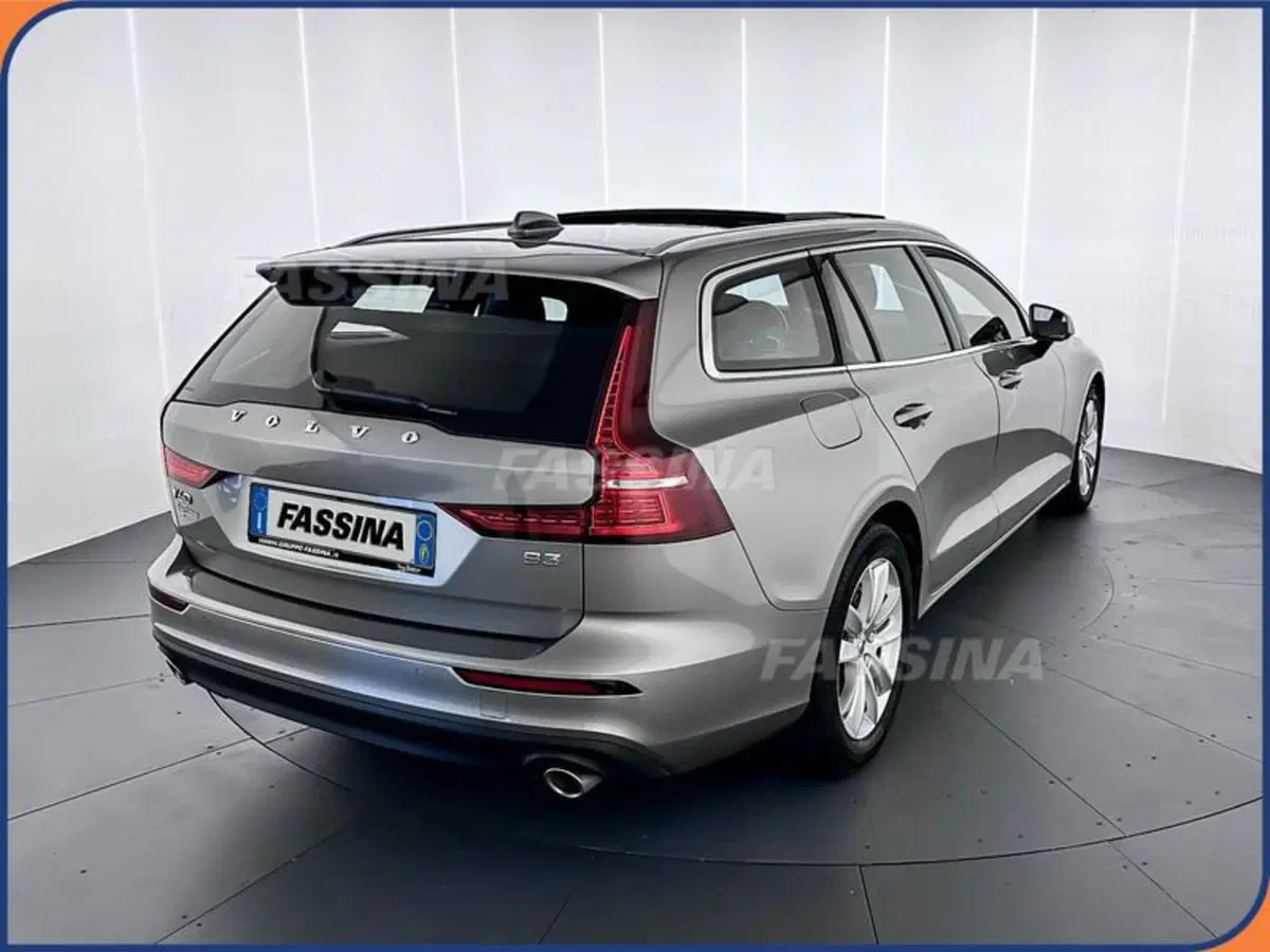 VOLVO Veicoli Commerciali V60 usata a Milano (6)