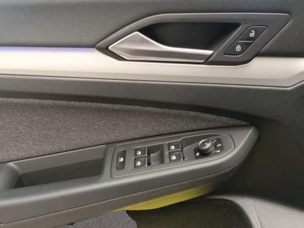 Volkswagen Golf Variant usata a Novara (17)