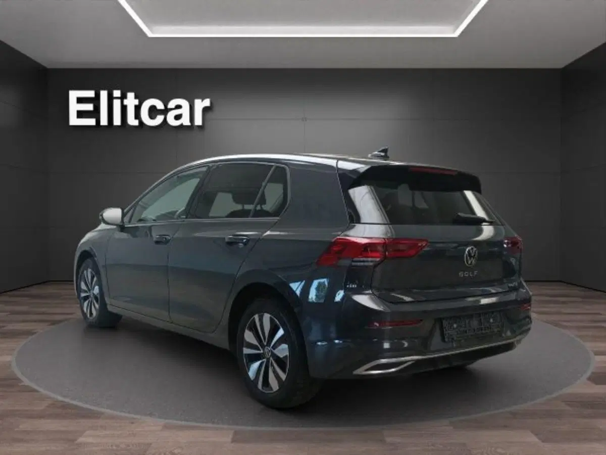 Volkswagen Golf Variant usata a Novara (7)