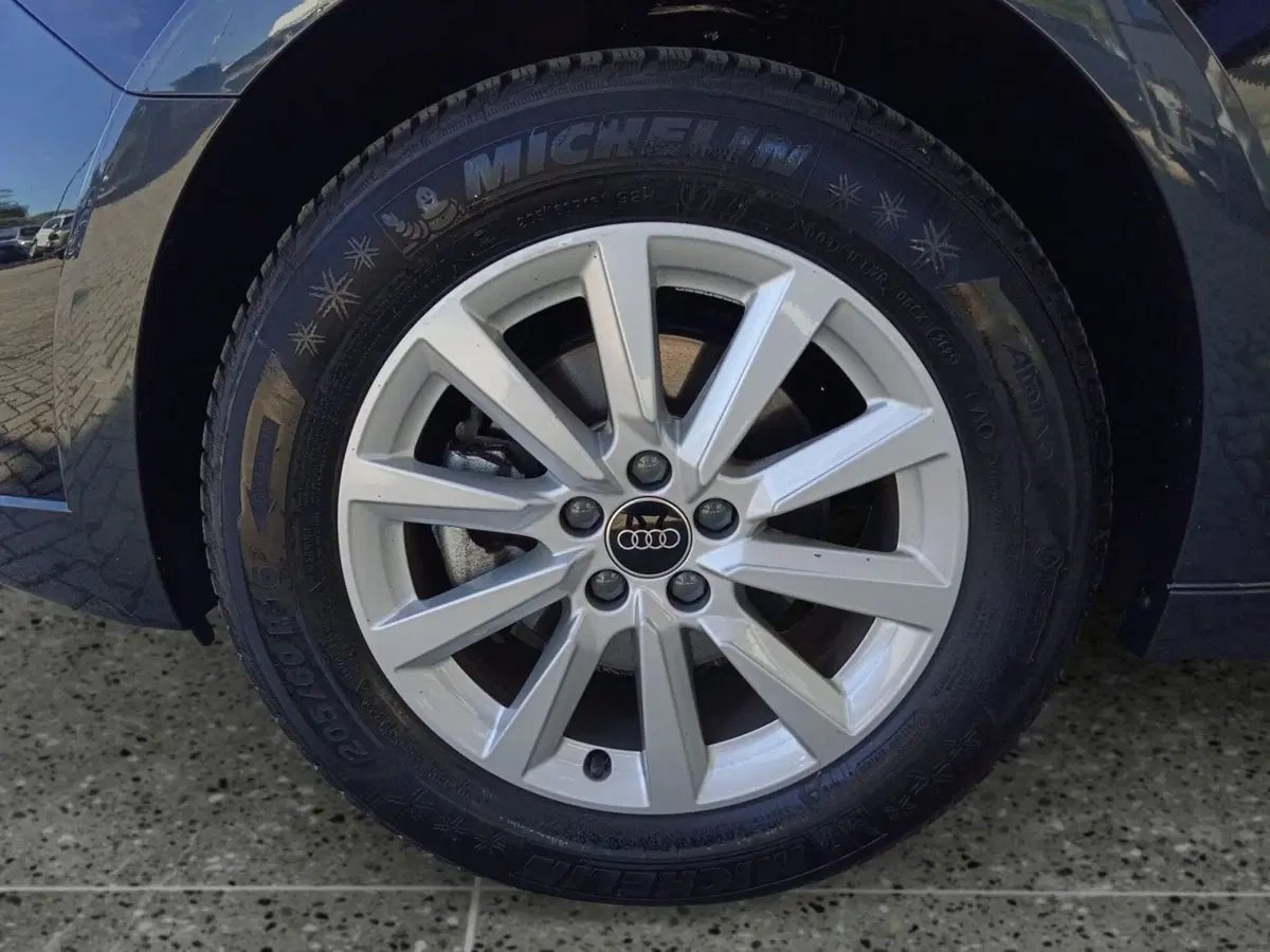 Audi A1 allstreet usata a Bari (16)