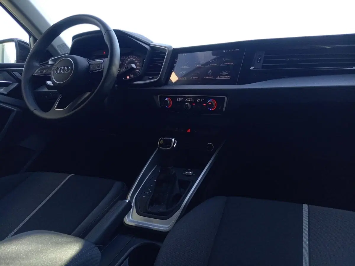 Audi A1 allstreet usata a Bari (4)