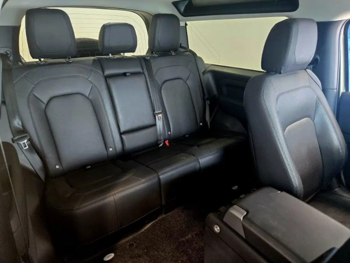 Land Rover Defender usata a Venezia (7)