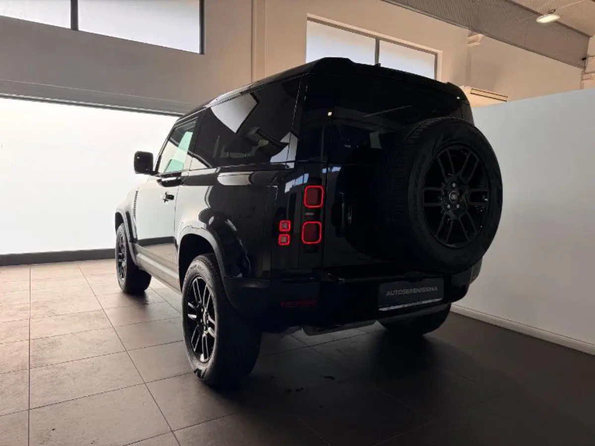 Land Rover Defender usata a Venezia (3)
