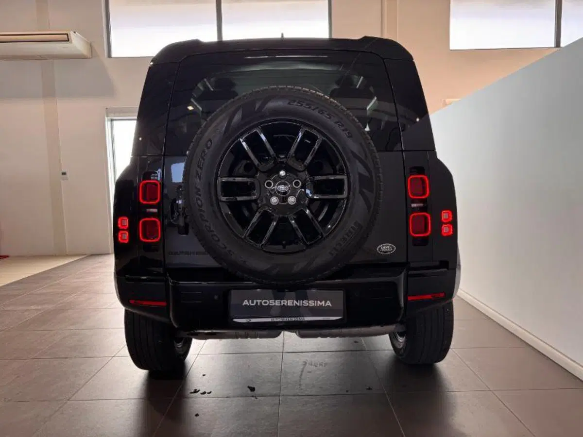Land Rover Defender usata a Venezia (4)
