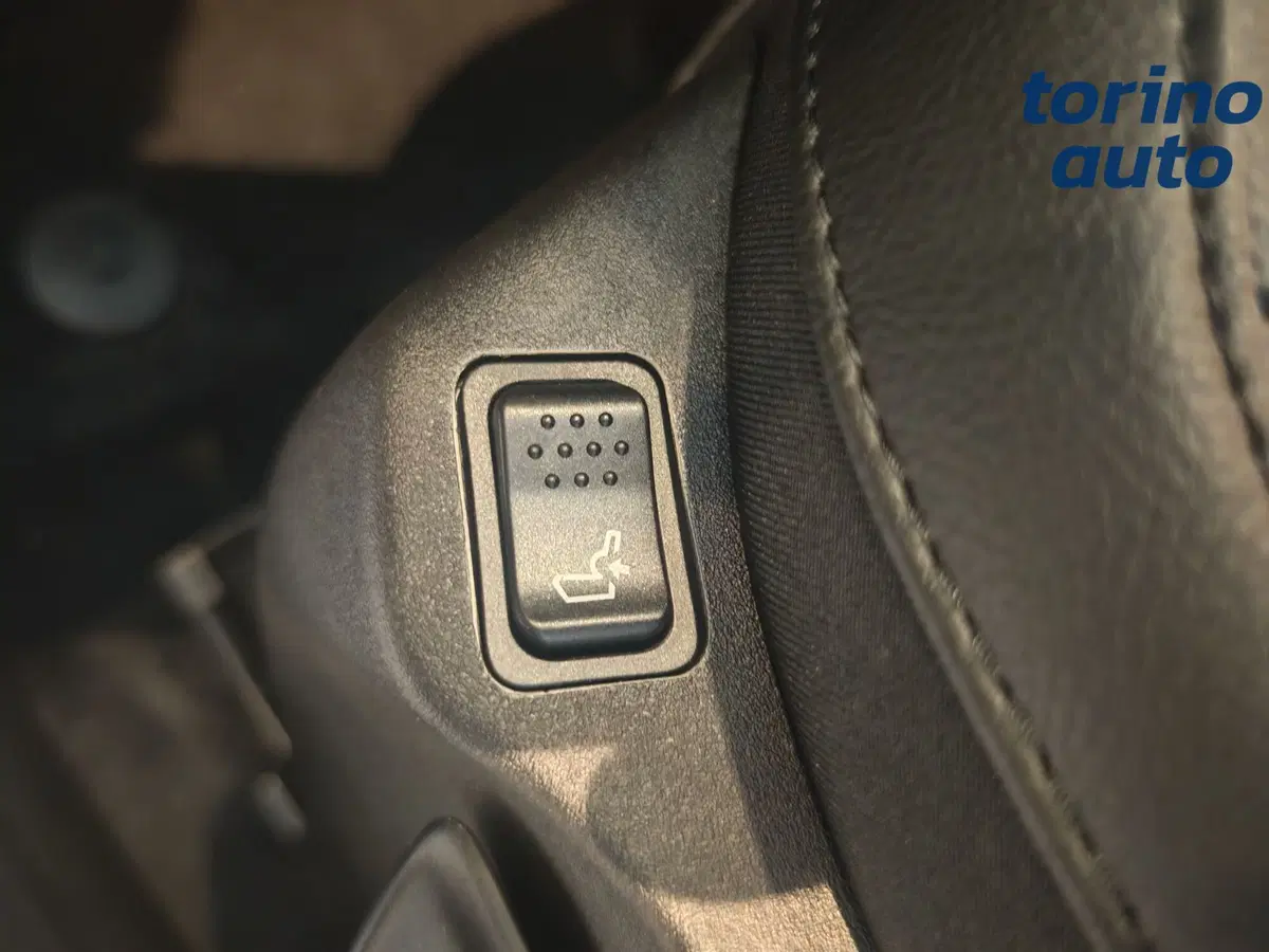 Jeep Compass nuova a Torino (10)