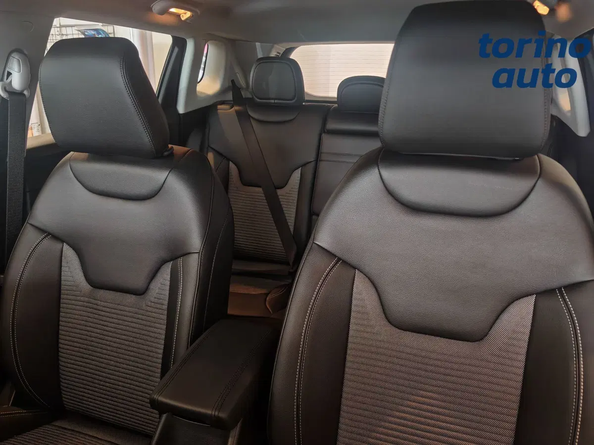 Jeep Compass nuova a Torino (6)