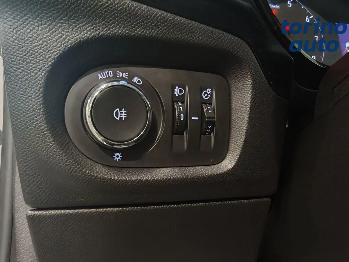 Opel Corsa usata a Cuneo (10)