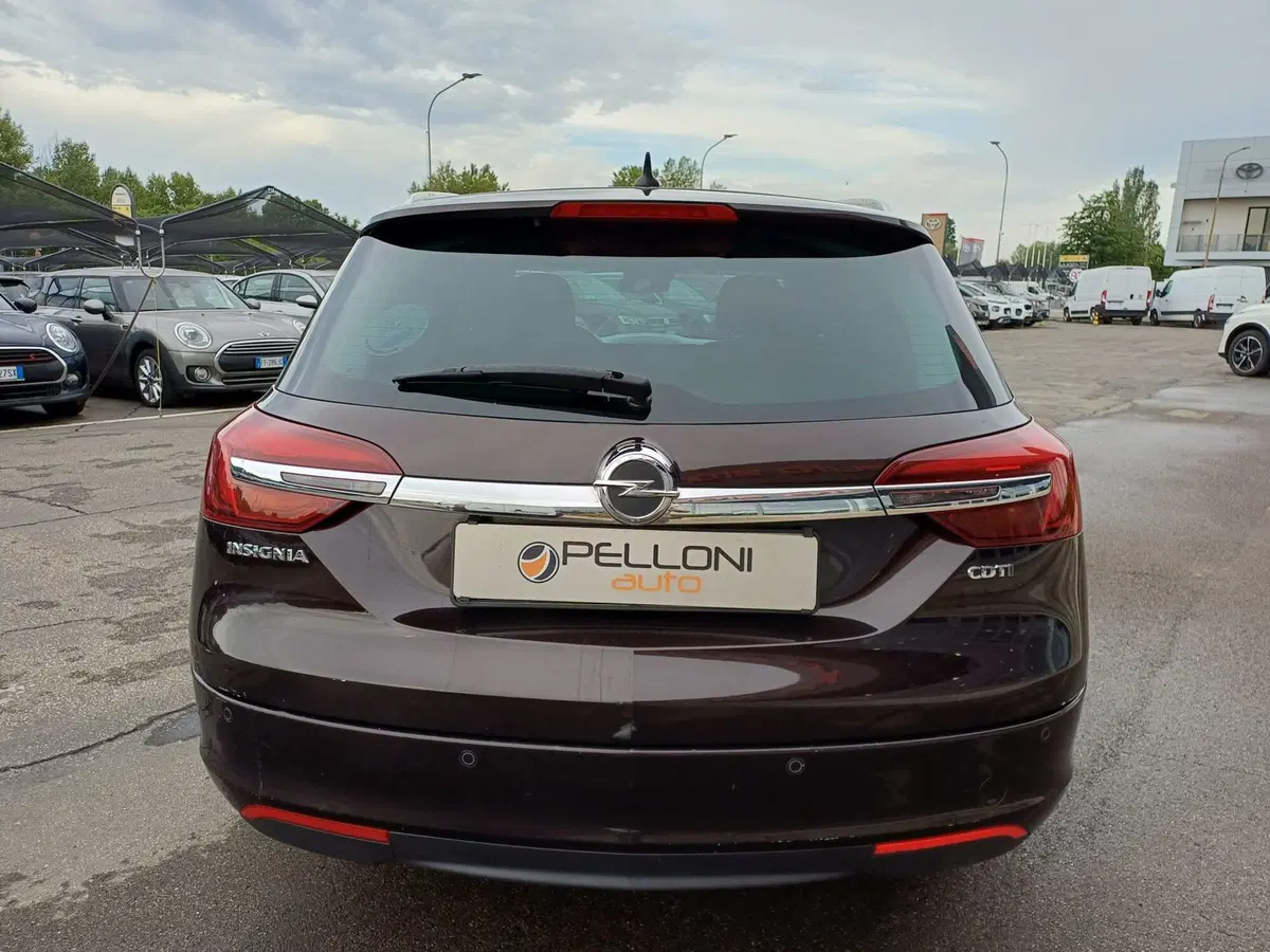 Opel Insignia Station Wagon usata a Modena (8)