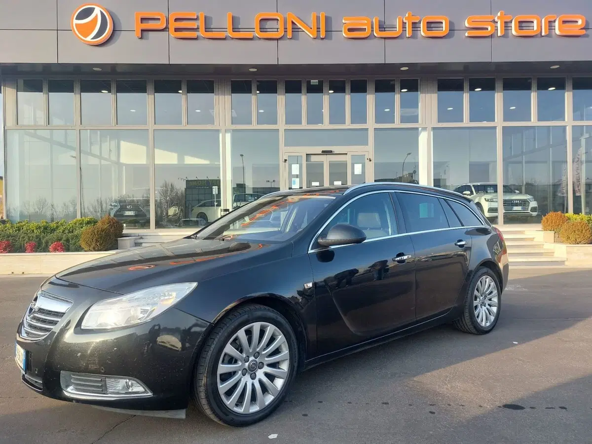 Opel Insignia Station Wagon usata a Modena