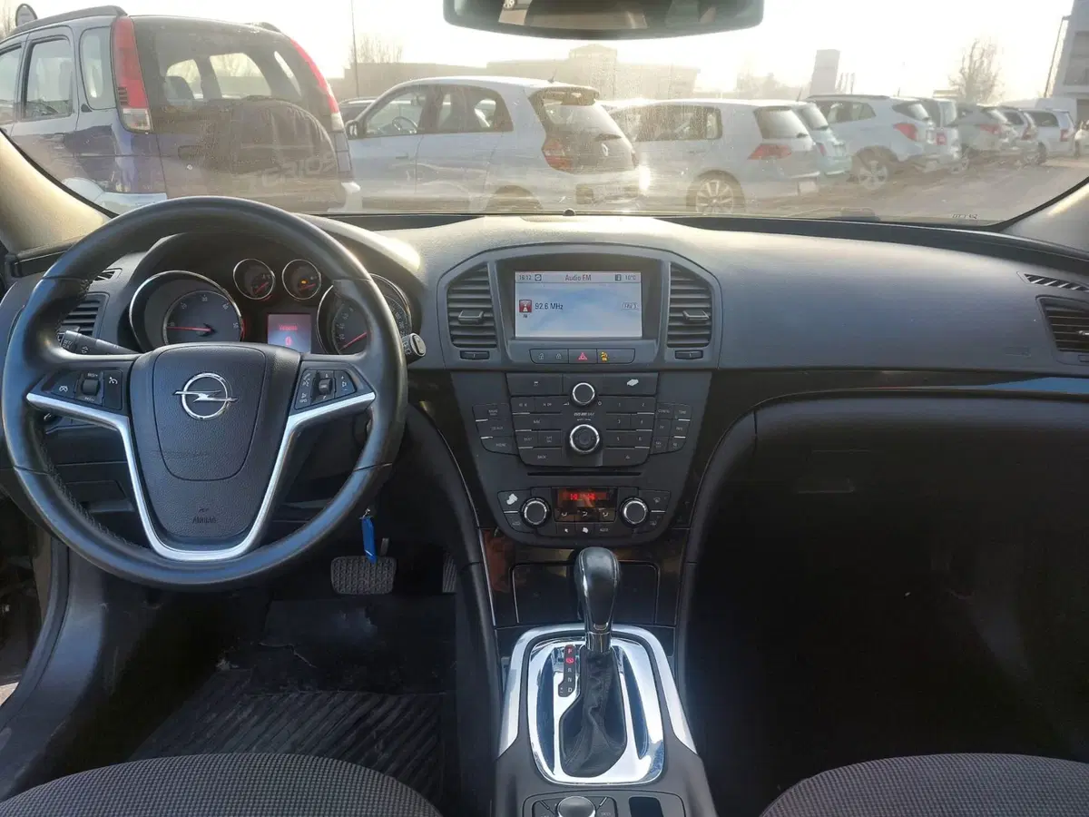 Opel Insignia Station Wagon usata a Modena (6)