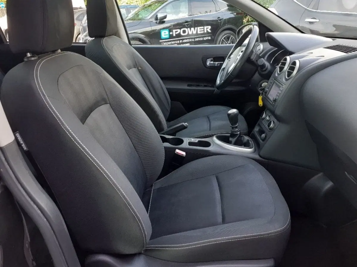 Nissan Qashqai usata a Modena (12)